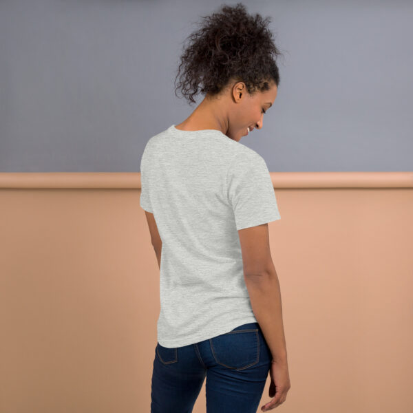 Women's "Seek the Lord" Tee - Image 5